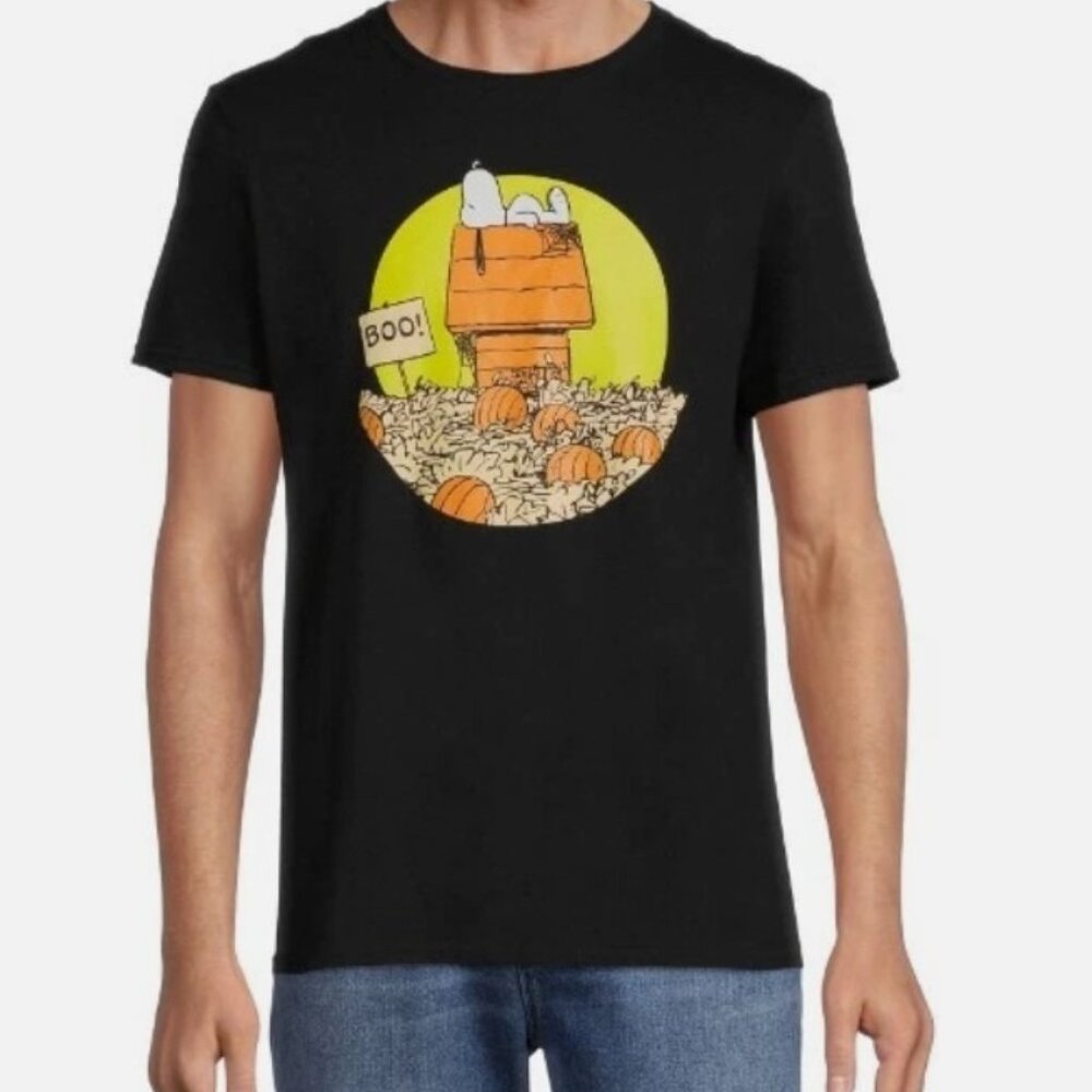 Peanuts Snoopy Dog House Pumpkins Halloween Graphic Black Tee Men Size Small NWT